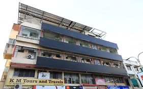 Spot On 39820 Shree Vaibhav Saver Hotel Nagpur India
