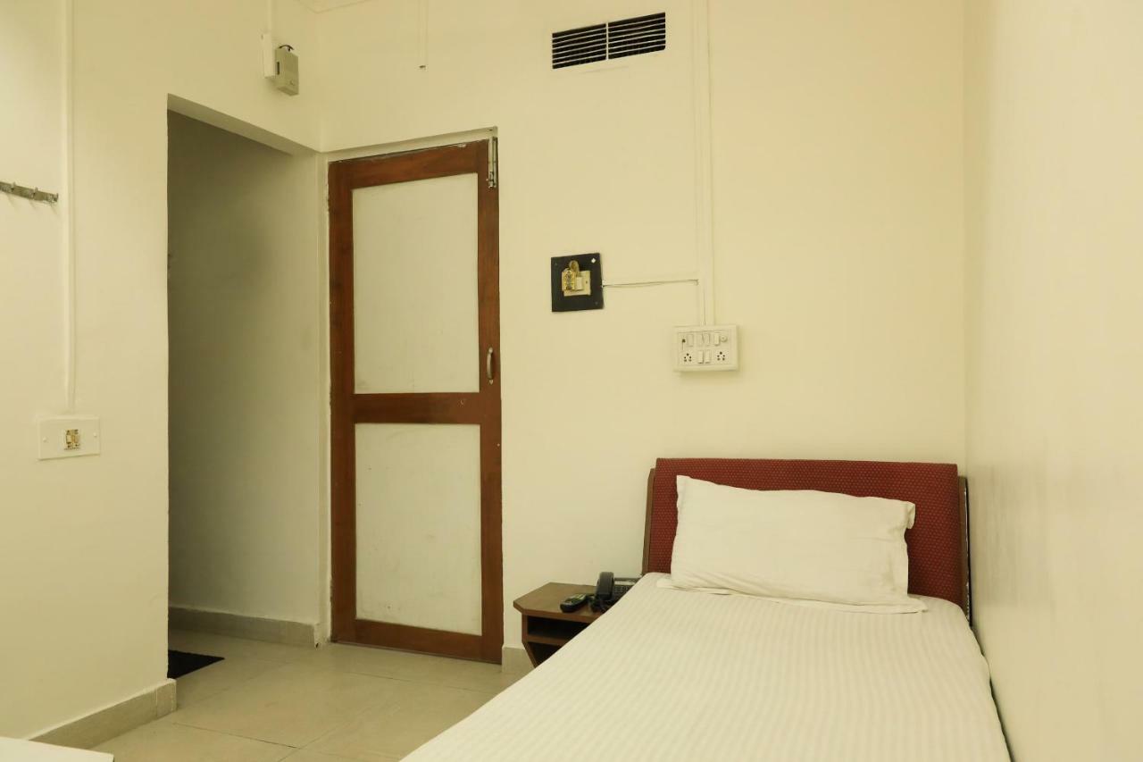 Spot On 39820 Shree Vaibhav Saver Hotel Nagpur Exterior photo